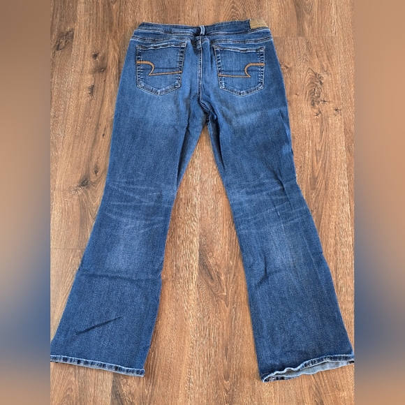 American Eagle kick boot jeans 12 - Picture 2 of 2